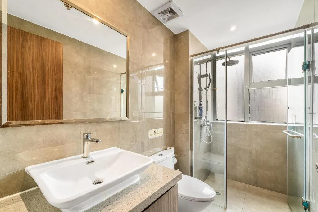 Spacious 2BR Family Suite with City View near Airport, City of Dreams, Solaire, PARQAL, Ayala Malls, and MOA — 3