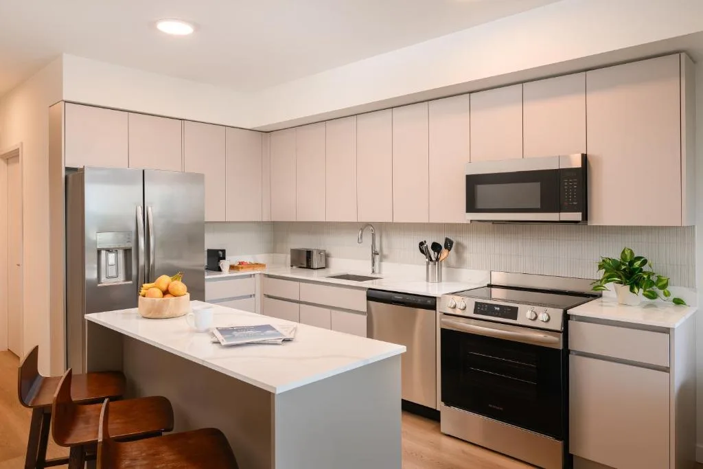 Sense28 Edgewater, an AvantStay Hotel — 5
