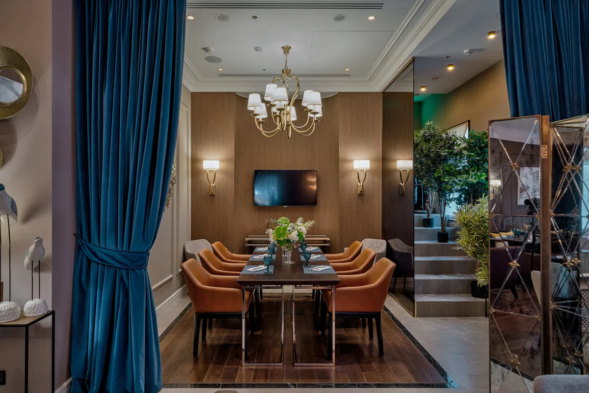 Chekhoff Hotel Moscow Curio Collection by Hilton — 4