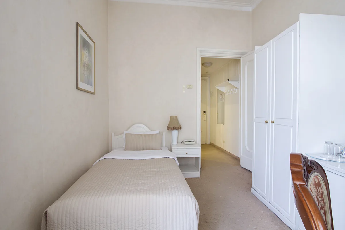 Hotel Budapest — 4