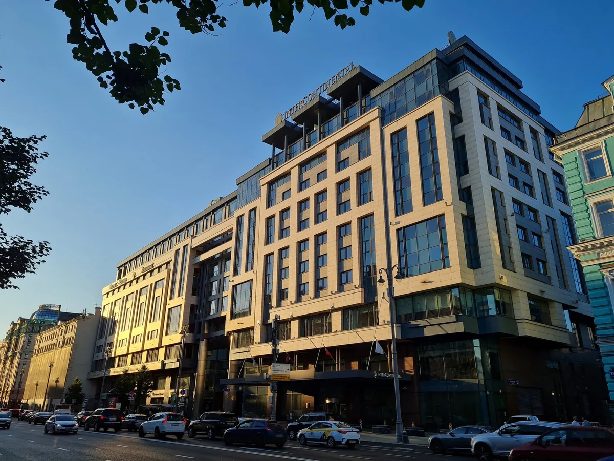 Hotel Continental — 3