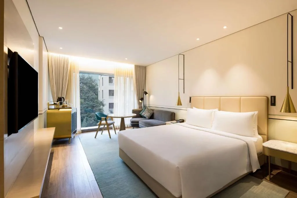 Radisson Blu Mumbai International Airport — 2