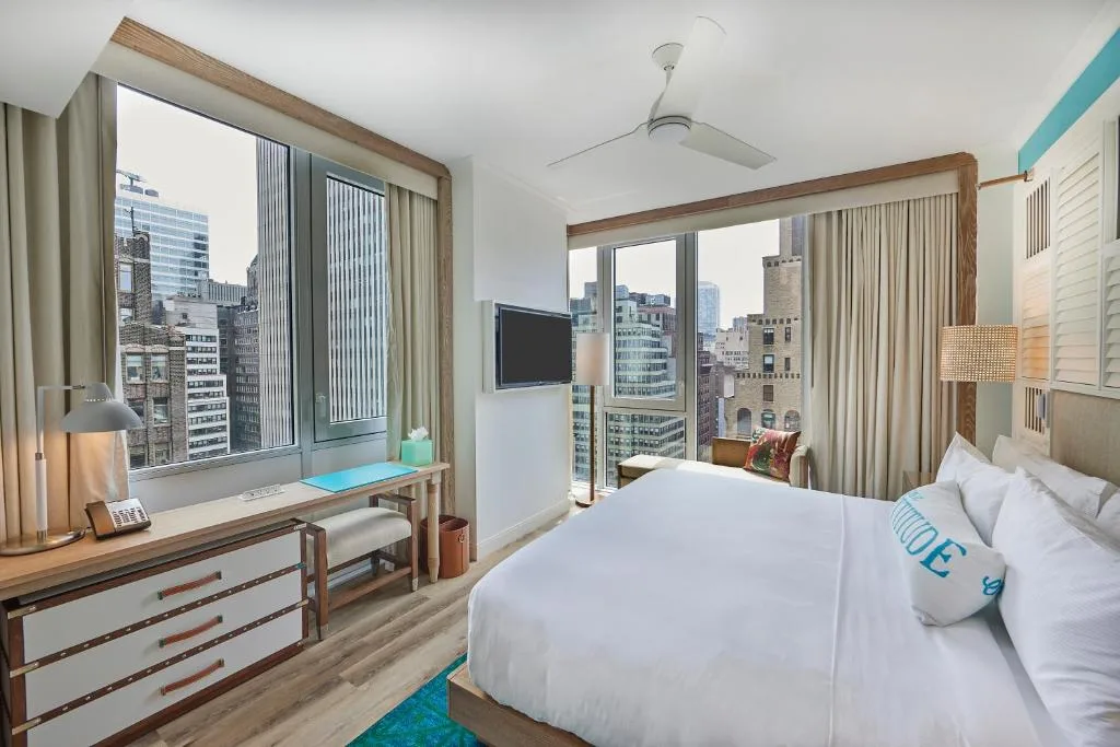 Margaritaville Resort Times Square — 5