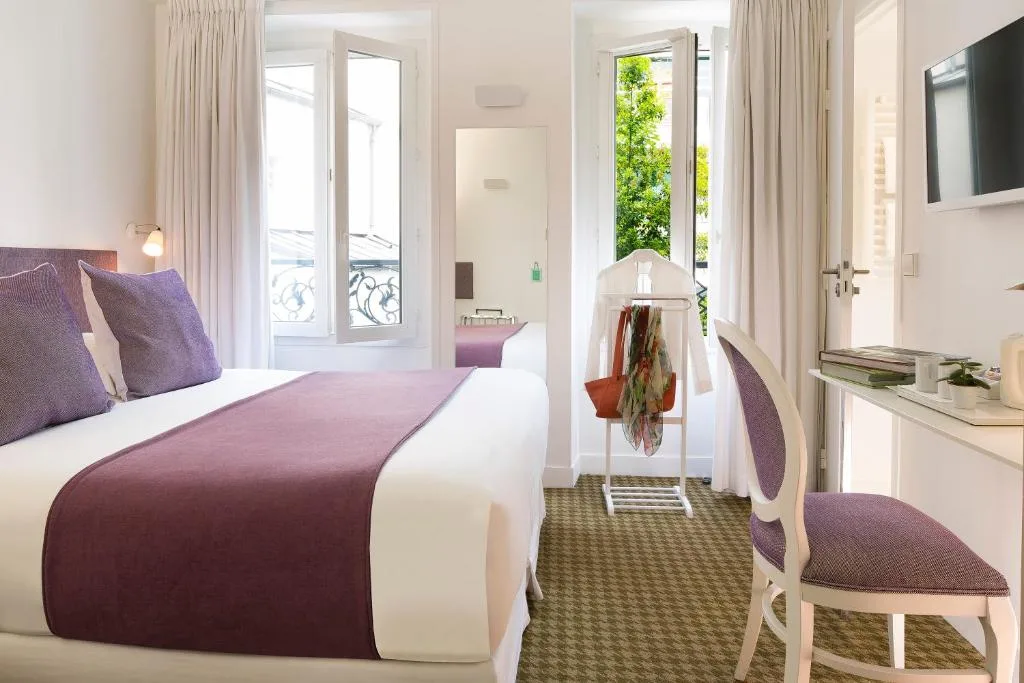 Hôtel Mistral — 2