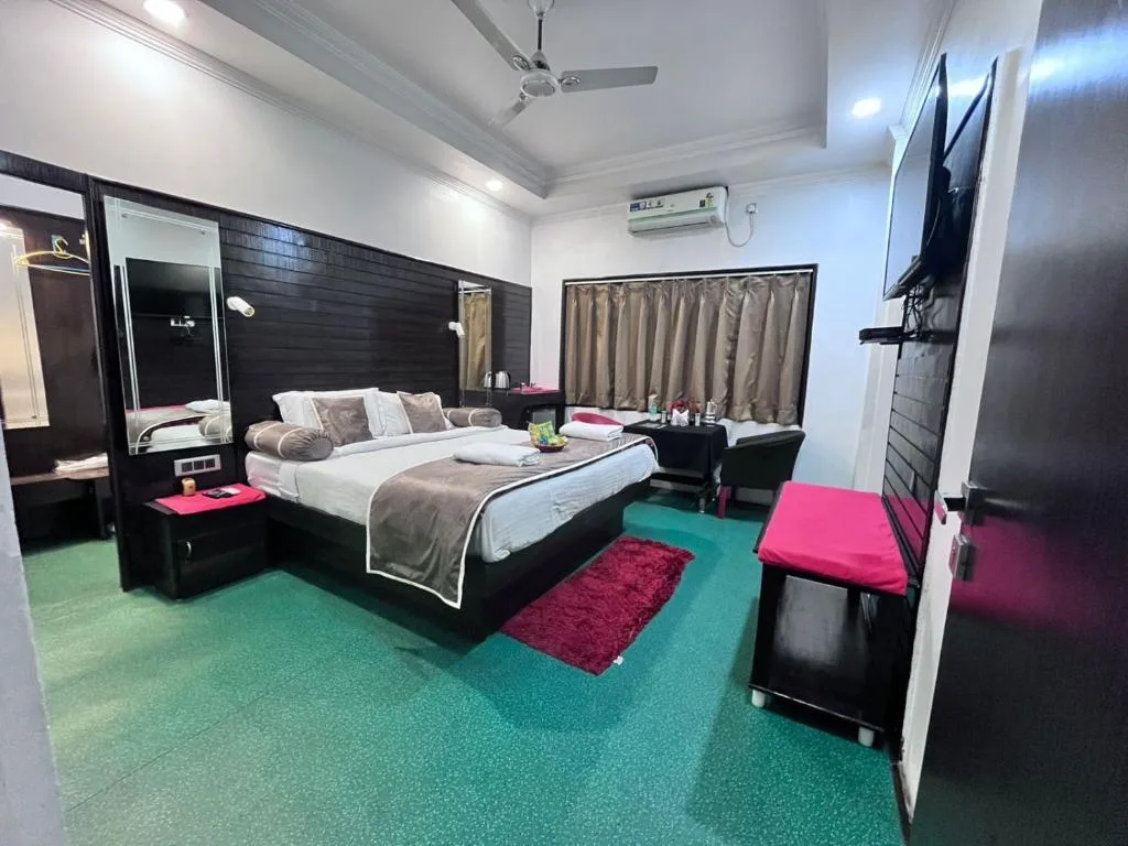 Le-Leisure Hotel — 5