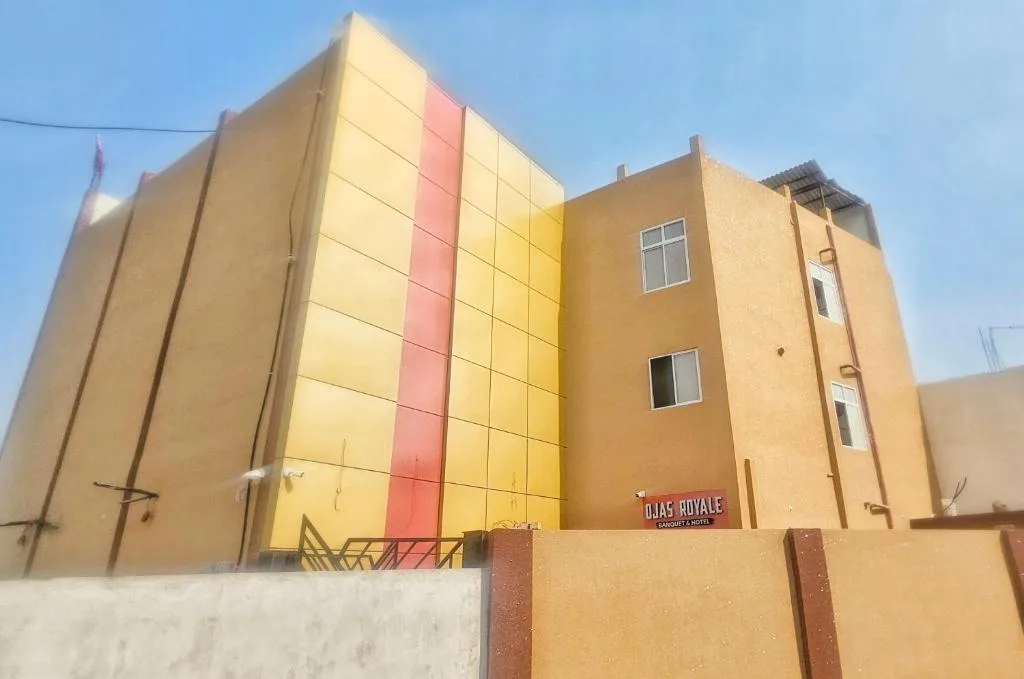 Ojas Royale - Banquet and Hotel — 2