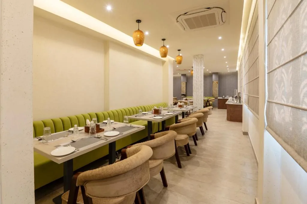 Treebo Premium Gateway Triveni Near Sangam Ghat — 5