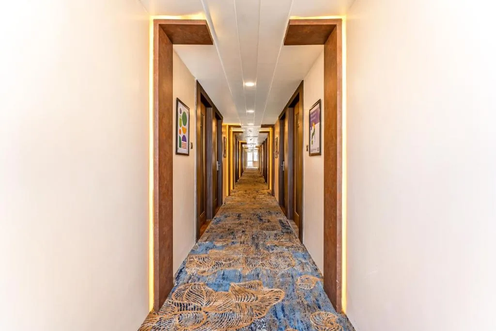 Treebo Premium Landmark Prayagraj — 5