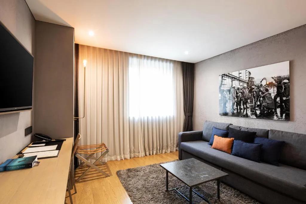 Hotel28 Myeongdong — 4