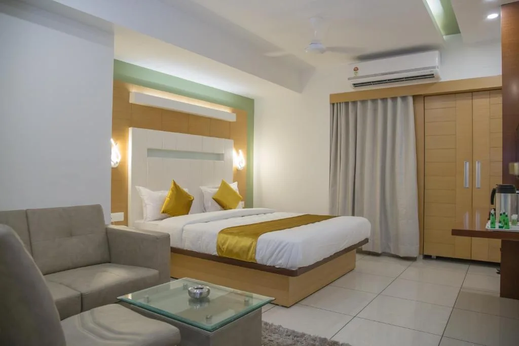 Hotel Orange International — 2