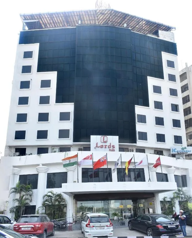 Lords Plaza Surat — 5