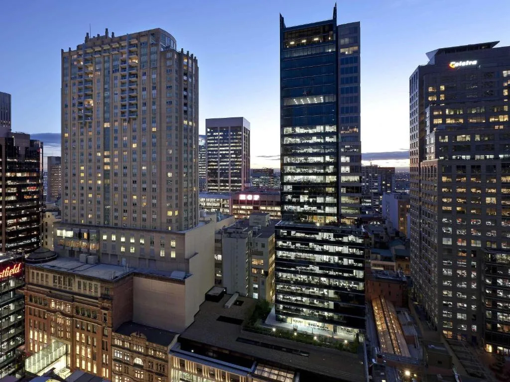 Swissotel Sydney — 5