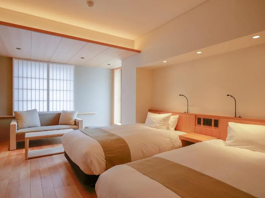 Kaminarimon Ryokan — 2