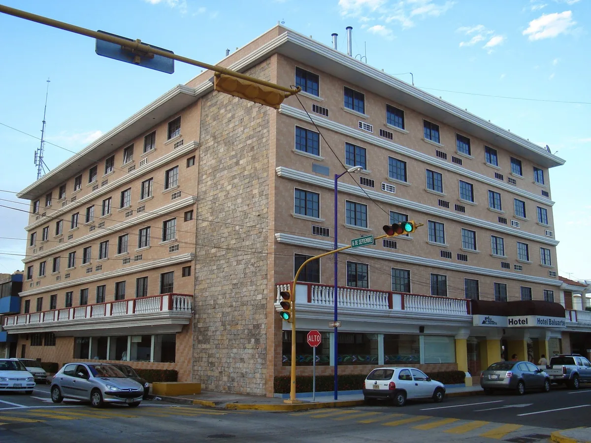 Hotel Baluarte — 5