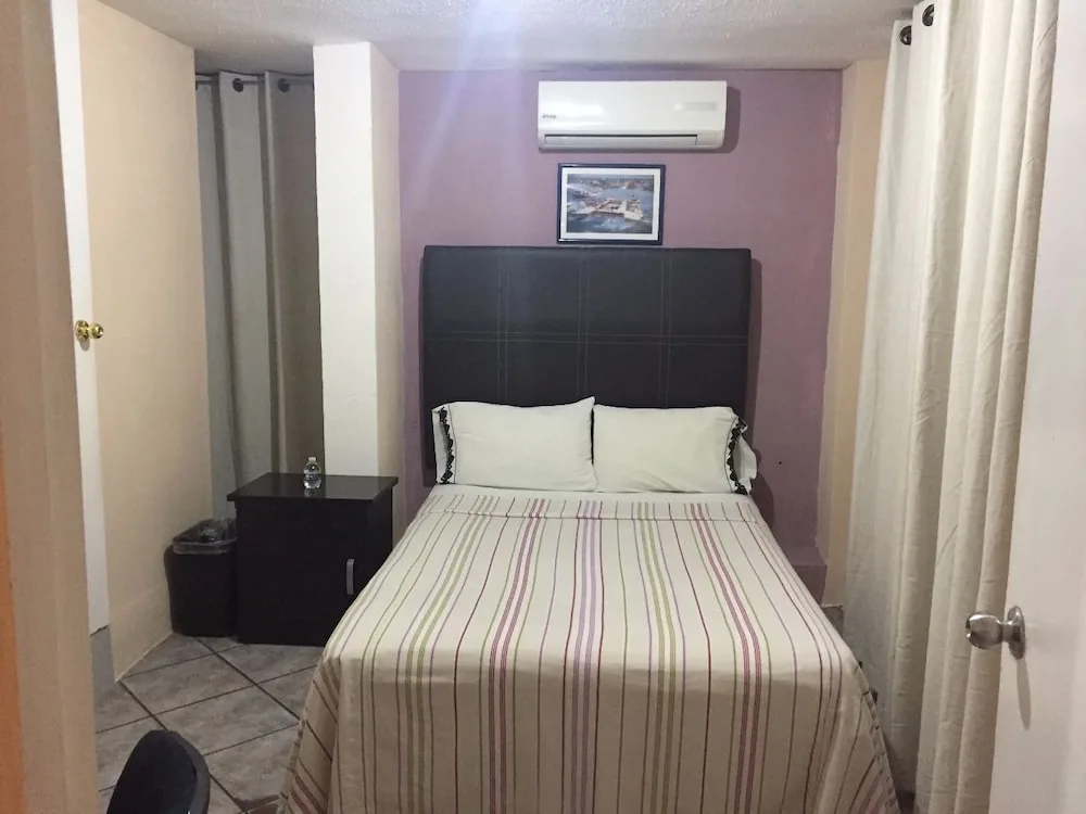 Hotel Ulúa — 3