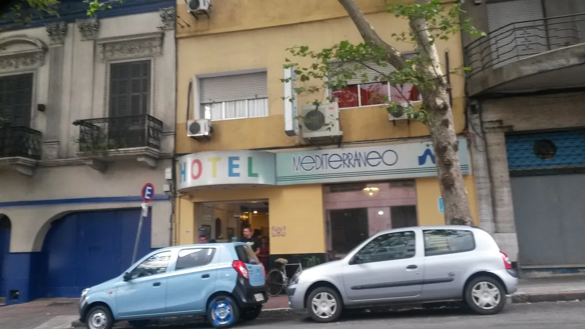Hotel Mediterráneo - 3-star hotel in 18 de Mayo, 18 de Mayo - photo 1
