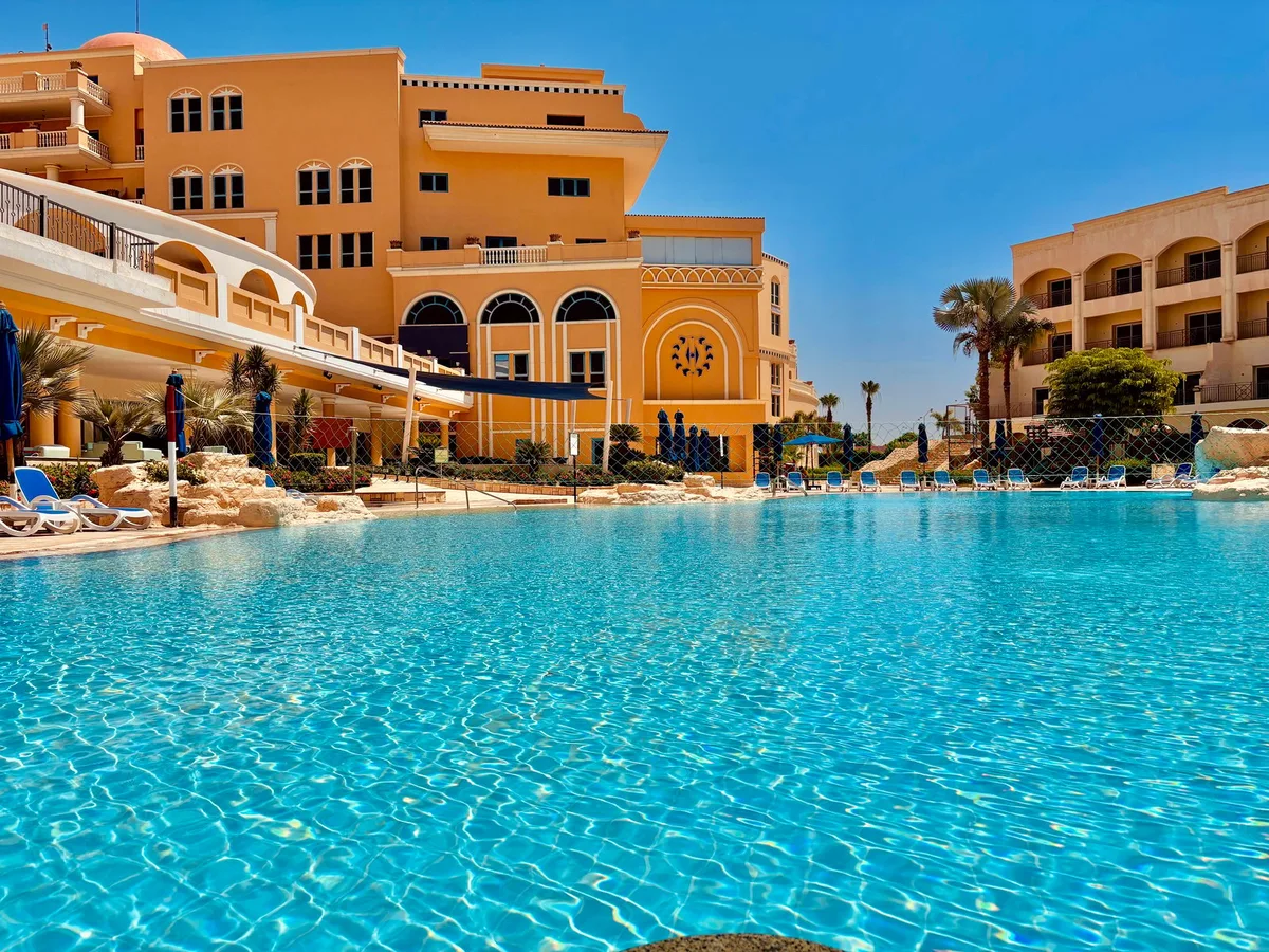 Helnan Dreamland Hotel & Conference Center - 5-star hotel in 6th of October City, 6th of October City - photo 1