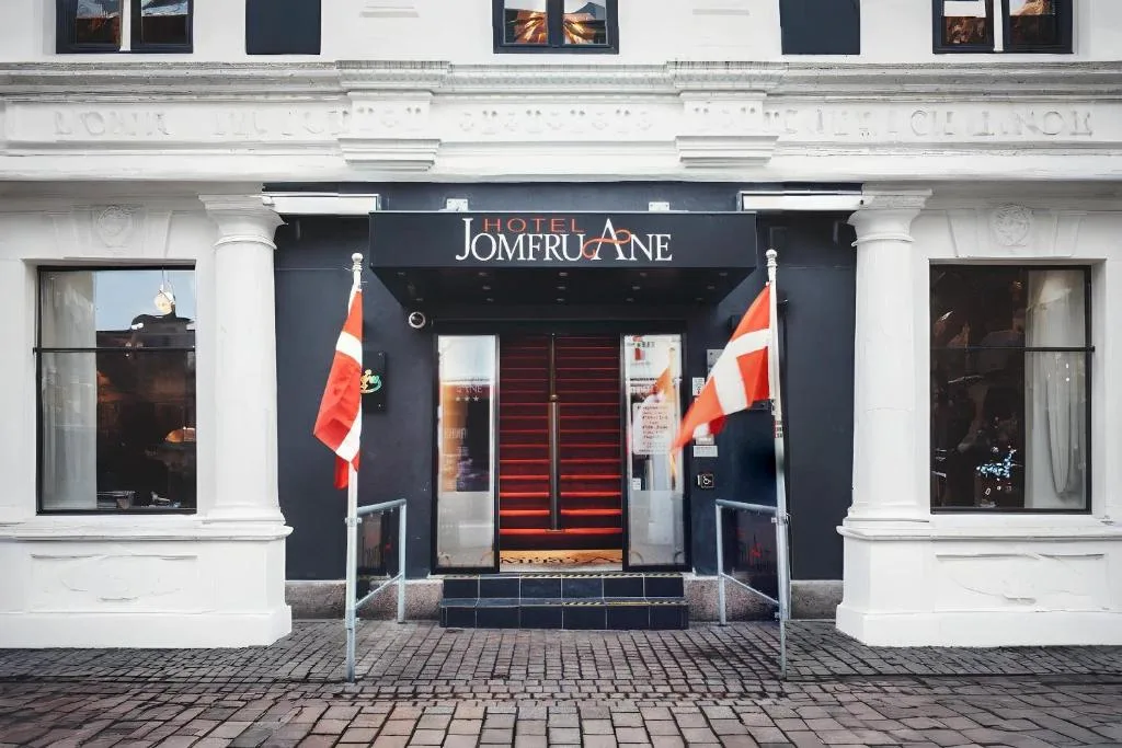 Dancenter Hotel Jomfru Ane - 4-star hotel in Aalborg, Aalborg - photo 1