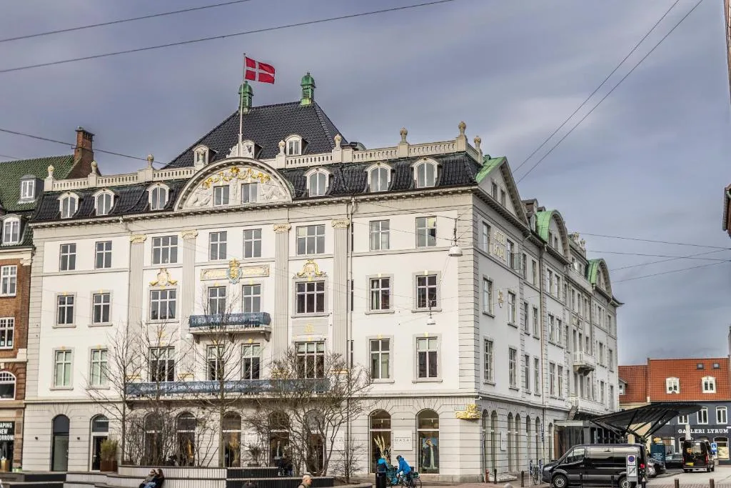 Hotel Royal - 5-star hotel in Aarhus, Aarhus - photo 1