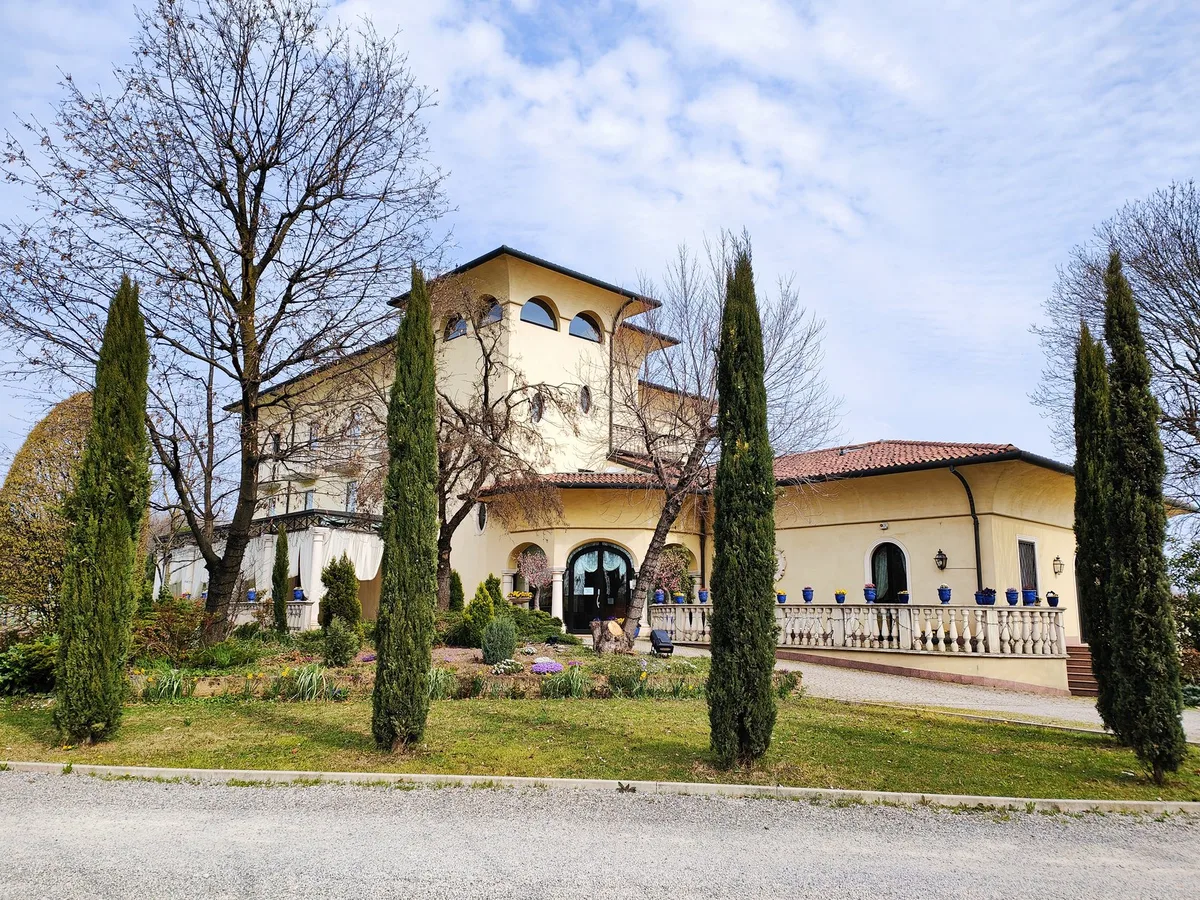 Hotel Villa Belvedere 1849 - 3-star hotel in Abbadia Cerreto, Abbadia Cerreto - photo 1