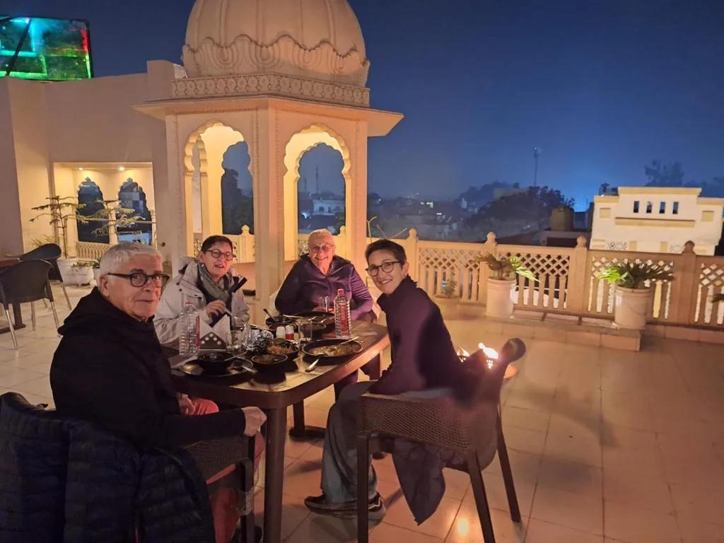 The Taj Vista Agra -walking distance to Taj Mahal - Hotel de 3 estrellas en Agra, Agra - photo 1