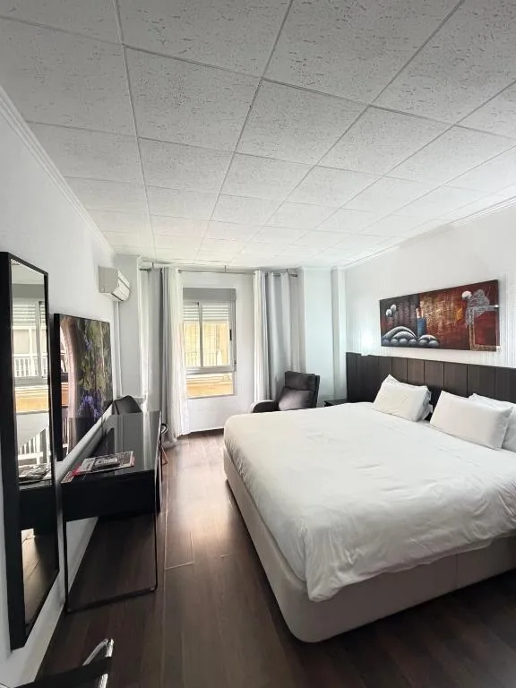 Hotel Carlos III - 3-star hotel in Águilas, Águilas - photo 1
