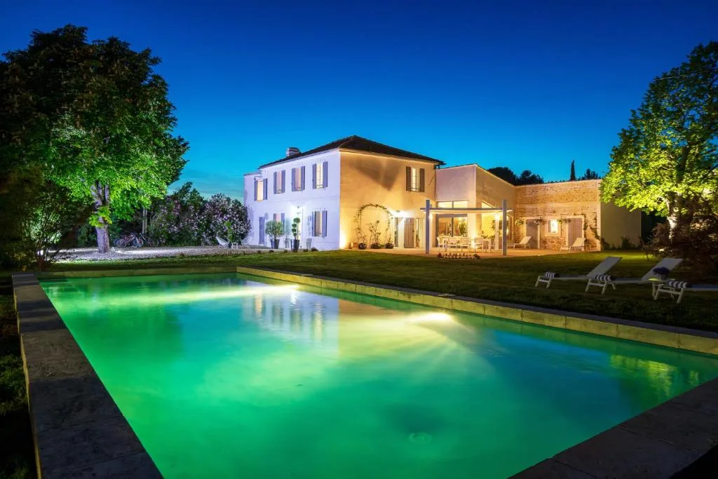 La Bastide de Damien, 5 clefs Demeure d'Exception et Table Remarquable dans le guide Teritoria, JACUZZI Privatif, Cuisine étoilée Dominique Frérard - Hôtel 5 étoiles, Aix-en-Provence, Aix-en-Provence - photo 1