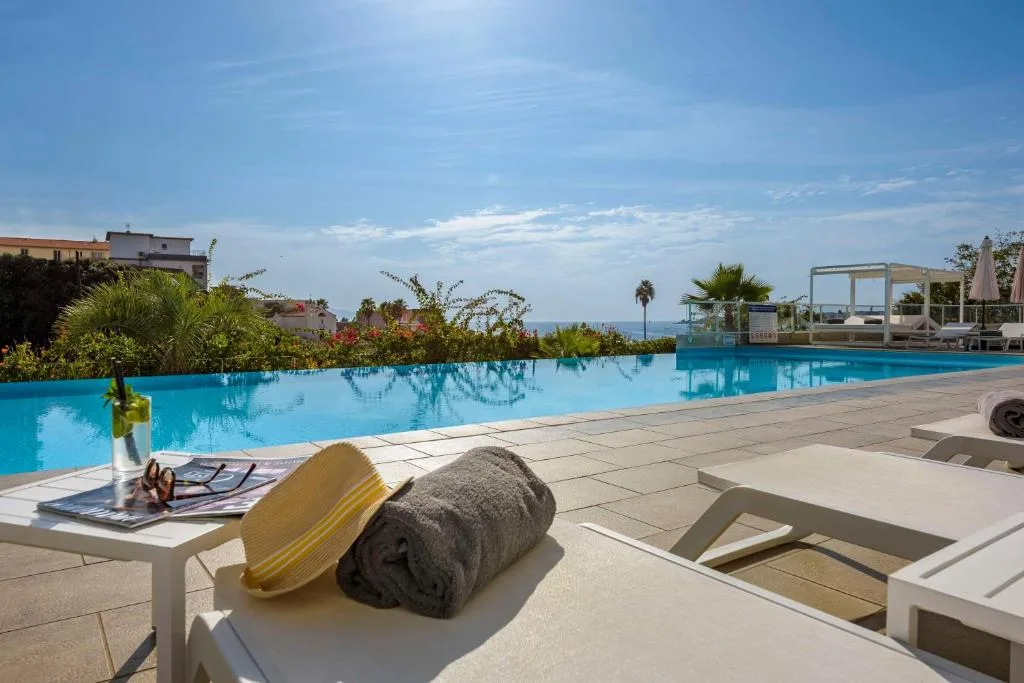 Best Western Plus Ajaccio Amirauté - Hotel de 4 estrellas en Ajaccio, Ajaccio - photo 1