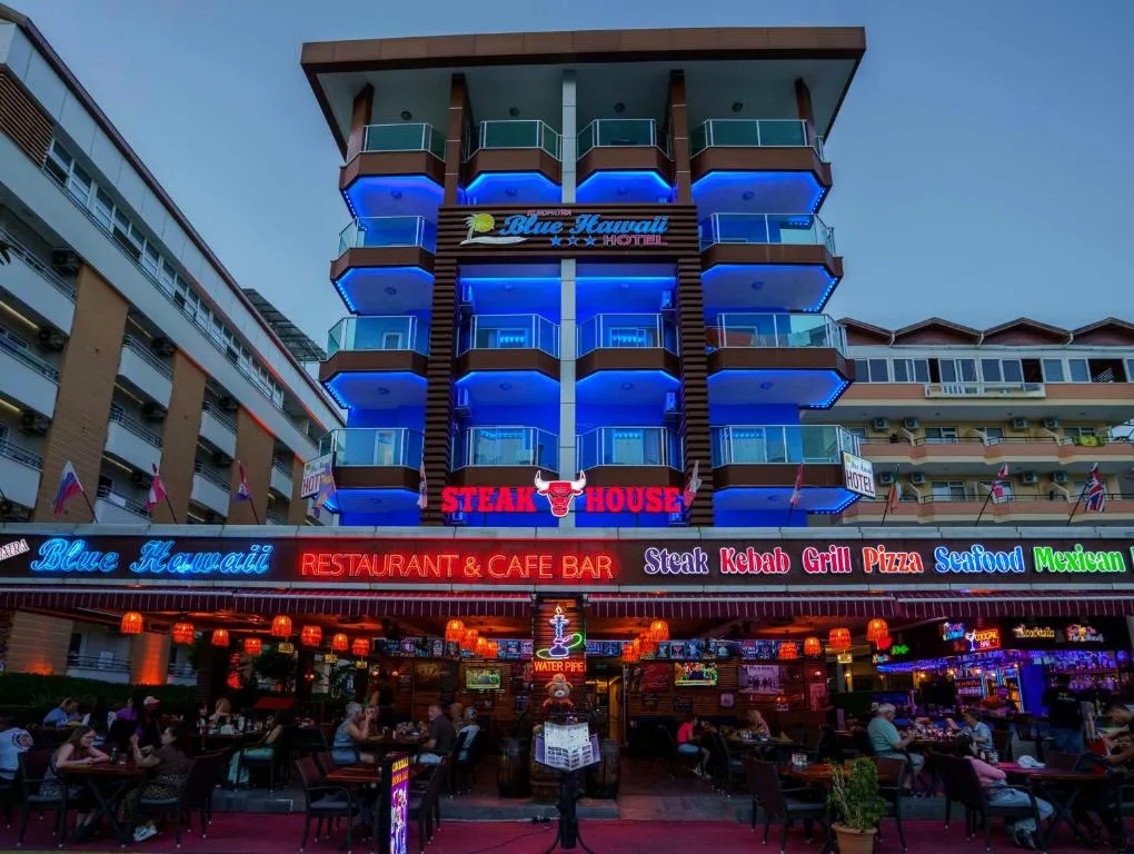 Kleopatra blue hawai hotel - Hotel de 3 estrellas en Alanya, Alanya - photo 1