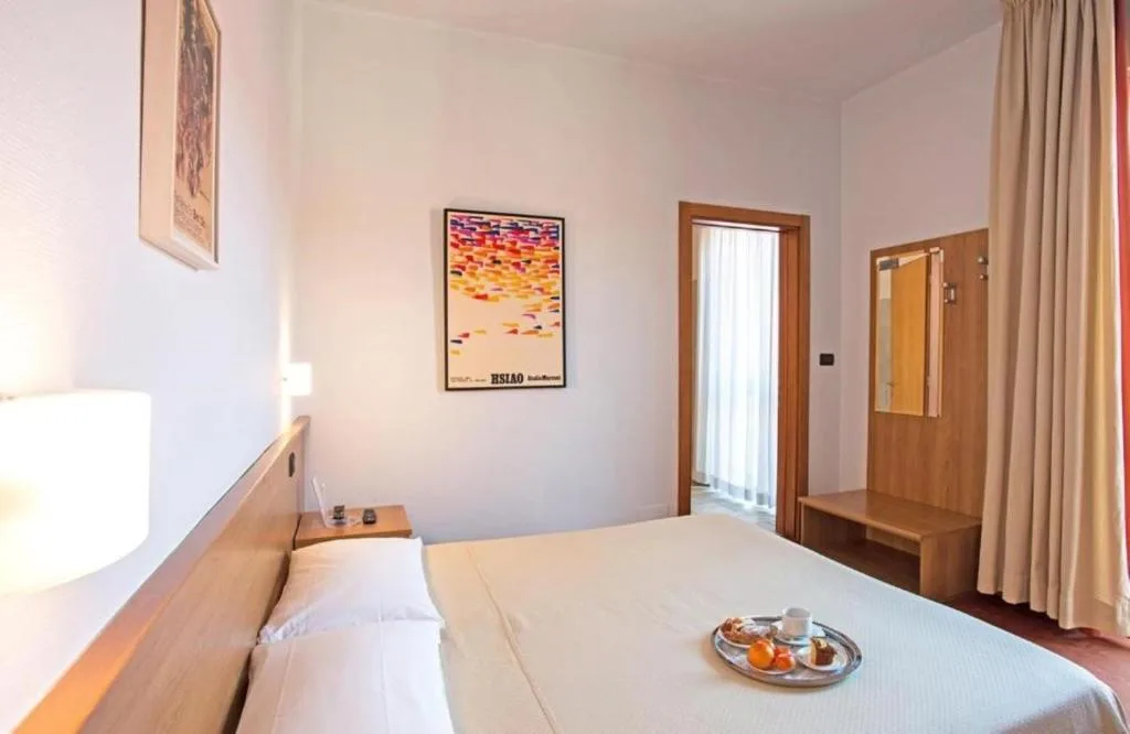 Hotel Lux - Hôtel 4 étoiles, Alessandria, Alessandria - photo 1