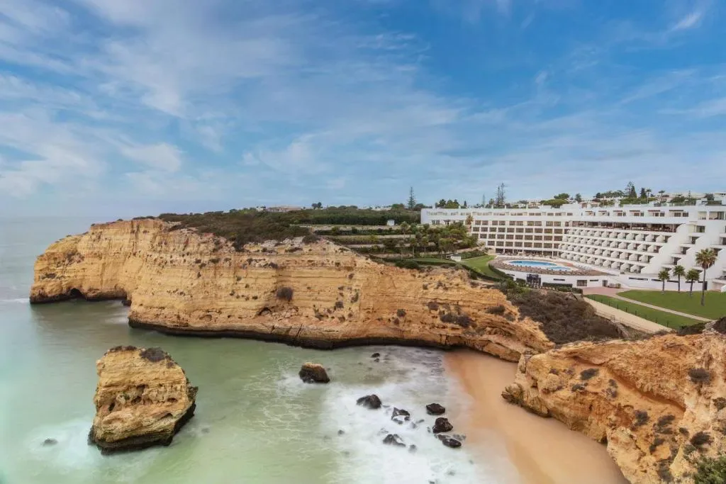 Tivoli Carvoeiro cliff-edge exterior with infinity pool and Atlantic view