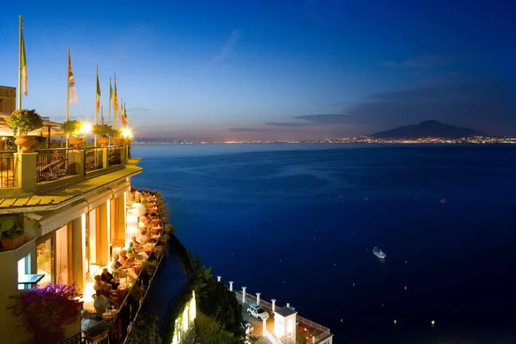 Hotel Bristol Sorrento - 4-star hotel in Sorrento, Amalfi Coast - photo 1