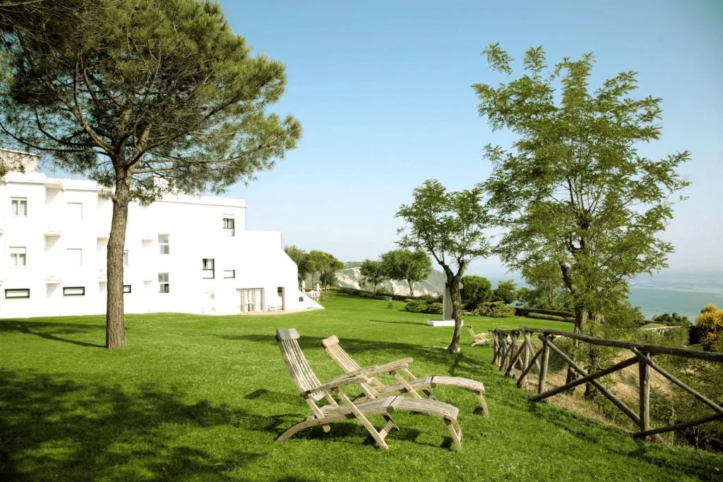 Hotel Emilia - Hôtel 4 étoiles, Ancona, Ancona - photo 1