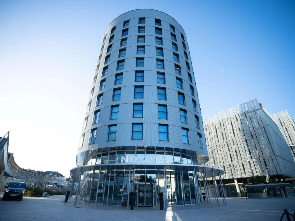 Novotel Angers Centre Gare - 4-star hotel in Angers, Angers - photo 1