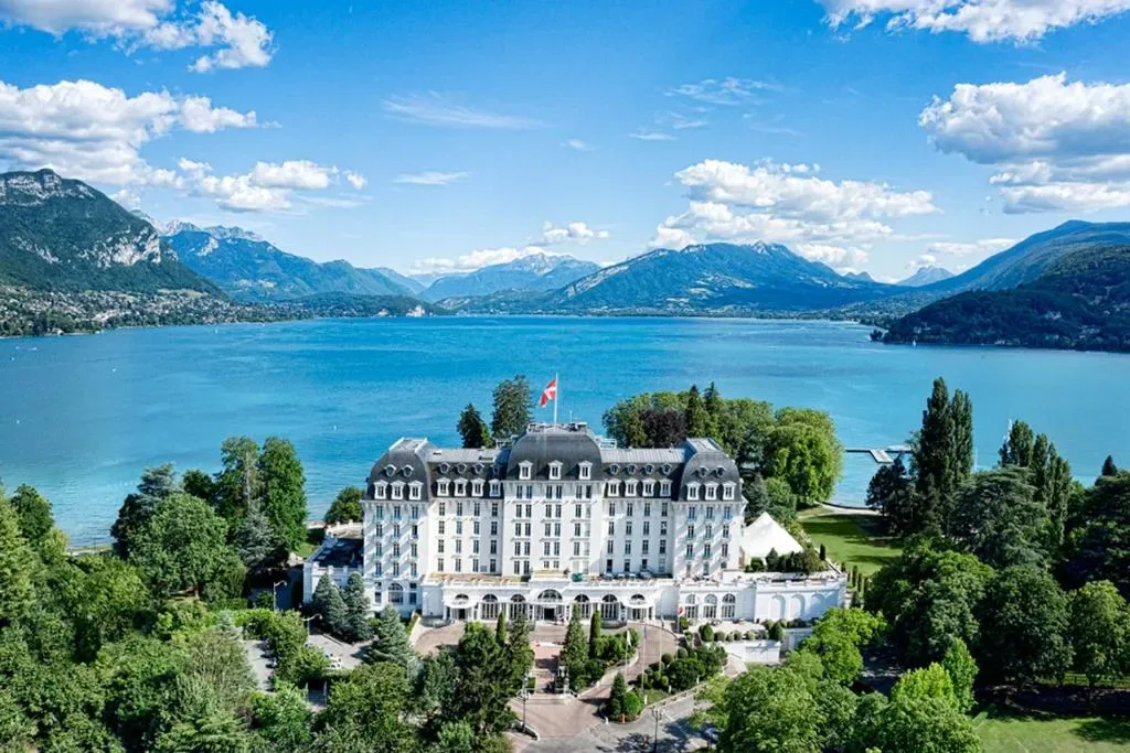Impérial Palace - Hotel de 4 estrelas em Lakefront (Pâquier), Annecy - photo 1
