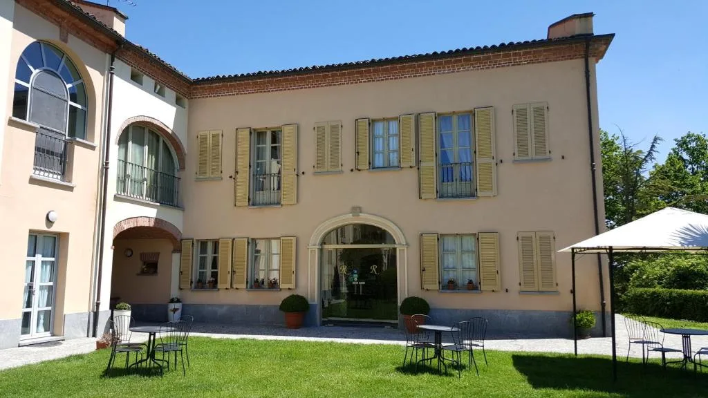 La Regibussa - Hotel Ristorante - Hotel de null estrelas em Asti, Asti - photo 1