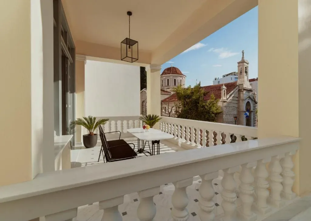 Monument Hotel - 4-star hotel in Psyrri / Monastiraki, Athens - photo 1