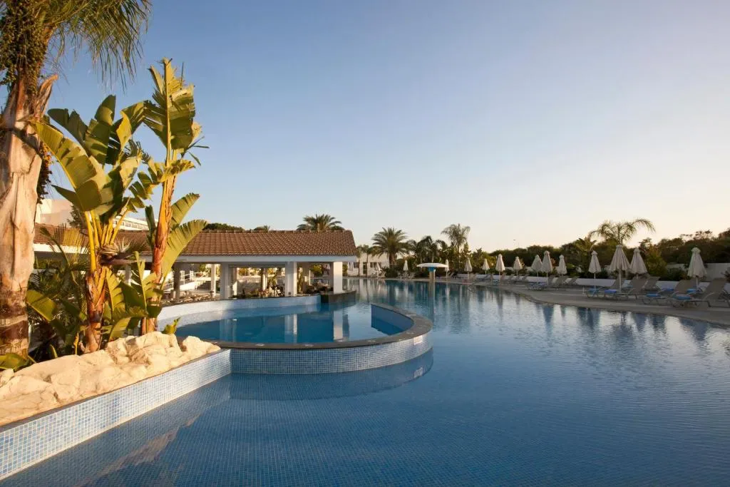 Christofinia Hotel - 4-star hotel in Nissi Avenue (200m to Nissi Beach), Ayia Napa - photo 1