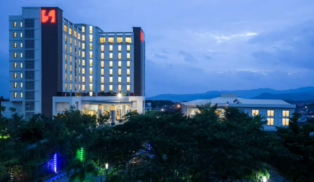 Swiss-Belhotel Lampung - Hotel de 4 estrellas en Bandar Lampung, Bandar Lampung - photo 1
