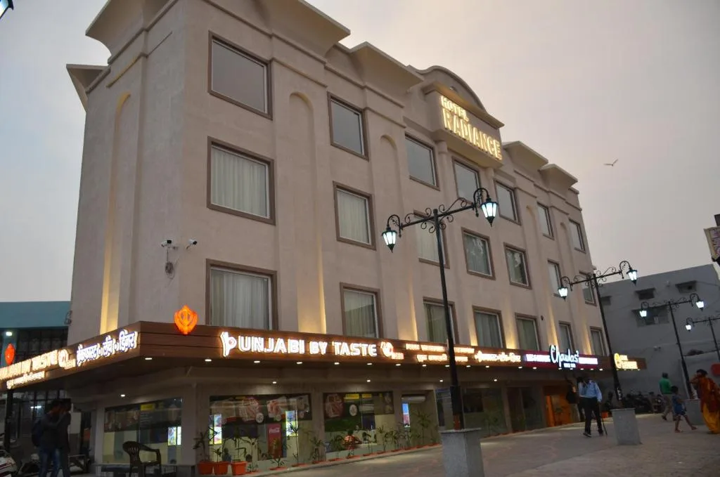 Hotel Radiance - Hotel de 3 estrelas em Bareilly, Bareilly - photo 1