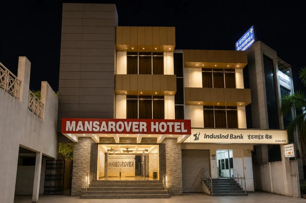 Mansarover Hotel & Banquets - Hotel de 3 estrelas em Bareilly, Bareilly - photo 1