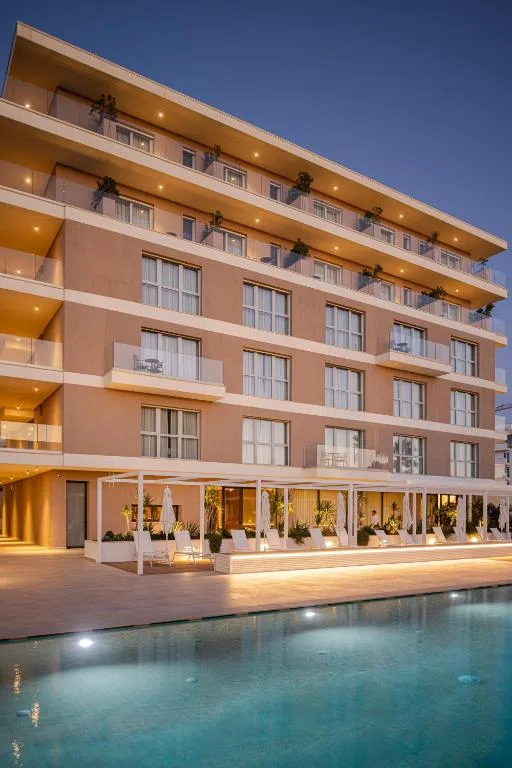 B21 Lifestyle Hotel - 4-star hotel in Bari, Bari - photo 1