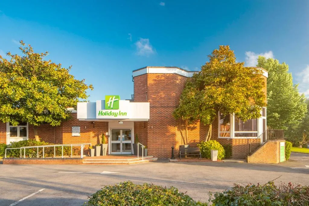 Holiday Inn Basingstoke by IHG - 4-star hotel in Basingstoke, Basingstoke - photo 1