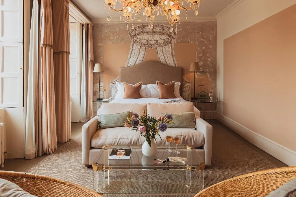 No 15 by GuestHouse, Bath - 5-star hotel in Bath, Bath - photo 1