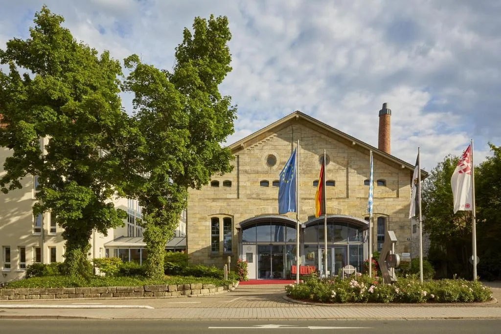 H4 Hotel Residenzschloss Bayreuth - Hotel de 4 estrelas em Bayreuth, Bayreuth - photo 1