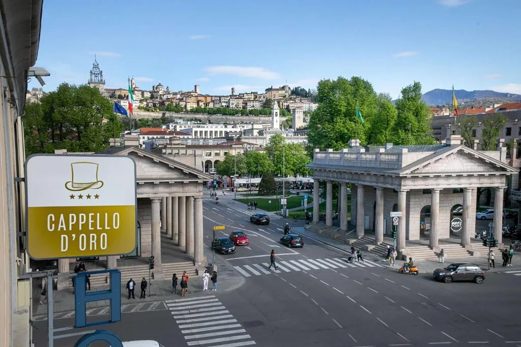 Hotel Cappello D'Oro, BW Signature Collection - 4-star hotel in Bergamo, Bergamo - photo 1