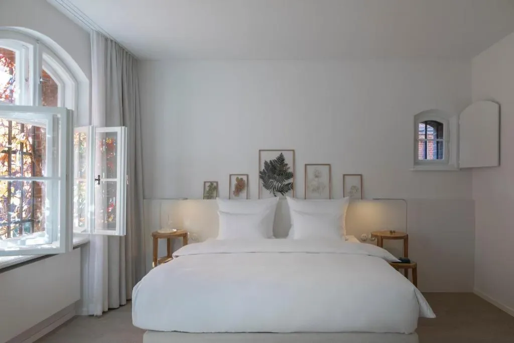 Wilmina Hotel - 4-star hotel in Charlottenburg-Wilmersdorf, Berlin - photo 1