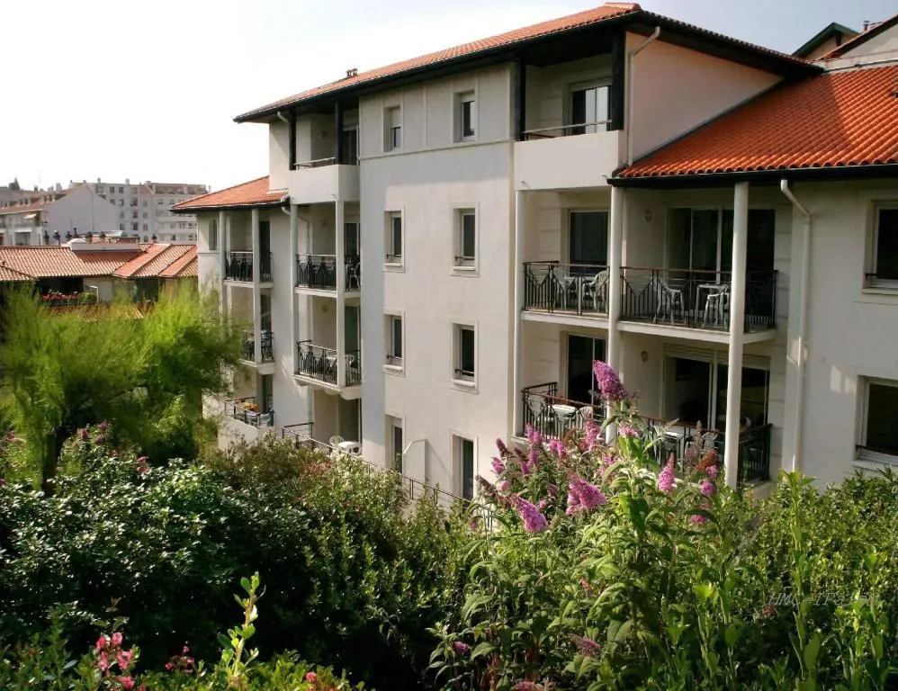 Résidence Biarritz Ocean - Hotel de 4 estrellas en 64200 Biarritz, Biarritz - photo 1