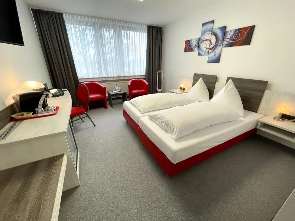 Brenner Hotel - Hotel de 3 estrelas em Bielefeld, Bielefeld - photo 1