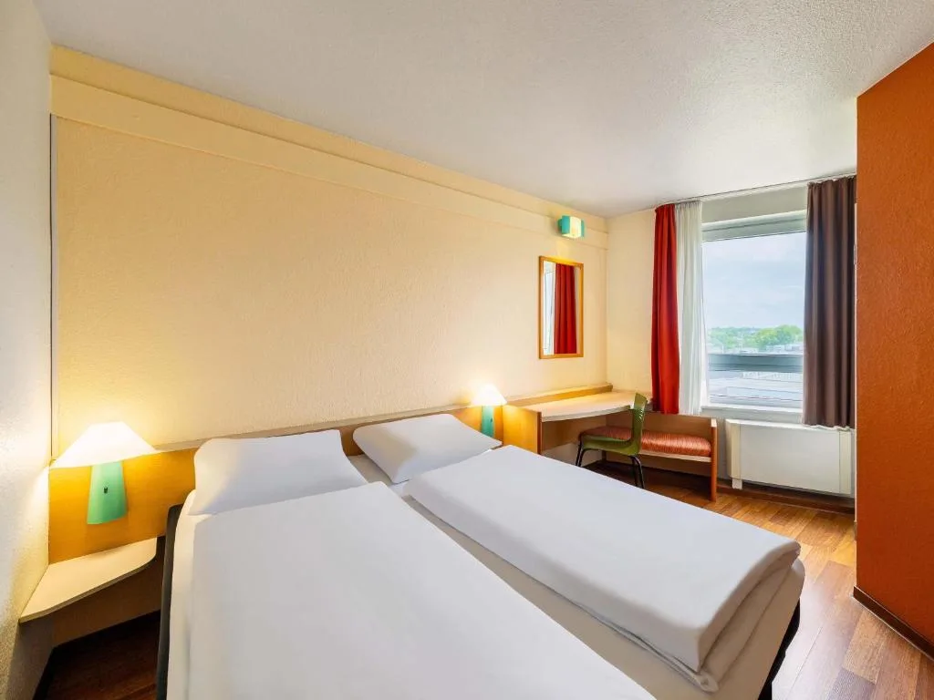 B&B Hotel Bochum Hbf-Süd - 3-star hotel in Bochum, Bochum - photo 1